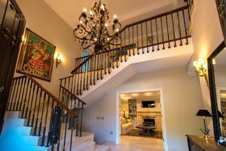 Thumbnail von Luxus-Villa in Los Monteros R2804150