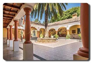 Thumbnail von Immogold, repräsentative, exklusive Landhausvilla im Cortijostil mit Pferdeboxen, Costa del Sol, Sotogrande, Cádiz.