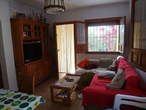 Thumbnail von ***4-Zimmer-Villa mit schönem Blick auf Grünzone***