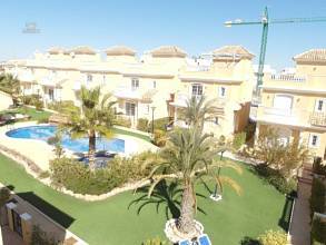 Thumbnail von ***Attraktive Villa mit 3 Schlafzimmern und 3 Bädern in bevorzugter Wohnlage in der Urb. La Marina***