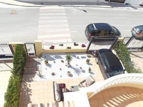 Thumbnail von ***Attraktive Villa mit 3 Schlafzimmern und 3 Bädern in bevorzugter Wohnlage in der Urb. La Marina***