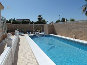 Thumbnail von ***Elegante und großzügige Villa mit 2 Gästewohnungen und Privatpool***