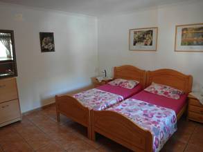 Thumbnail von ***Elegante und großzügige Villa mit 2 Gästewohnungen und Privatpool***