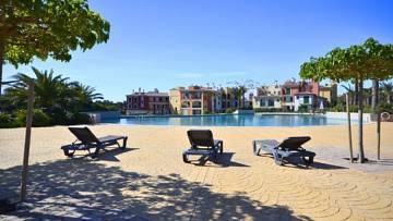 Thumbnail von ***Luxuriöse 3-Schlafzimmer-Erdgeschosswohnungen nur 120 m vom Hafen***