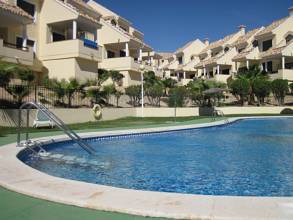 Thumbnail von ***Wunderschöne 4-Zimmer-Reihenhäuser mit Gemeinschaftspool am Rande einer Golfanlage***