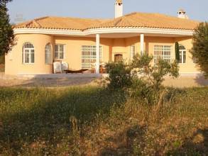 Thumbnail von ***Exklusive Landhaus-Villa mit Pferdestall***