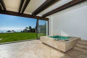 Thumbnail von Luxus-Villa in Sierra Blanca R2555018