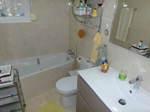 Thumbnail von ***Top gepflegte Villa mit Pool und Sommerküche***