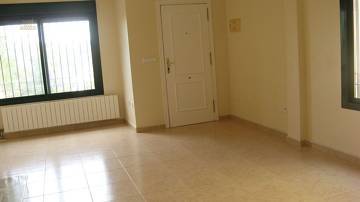 Thumbnail von ***Charmantes 3-Zimmer-Reihenhaus mit Gemeinschaftspool am Rande einer Golfanlage***