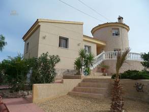 Thumbnail von ***Top gepflegte Villa mit Meerblick, Garage und Privatpool***