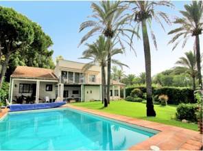 Thumbnail von Luxus-Villa in Los Monteros R2807732