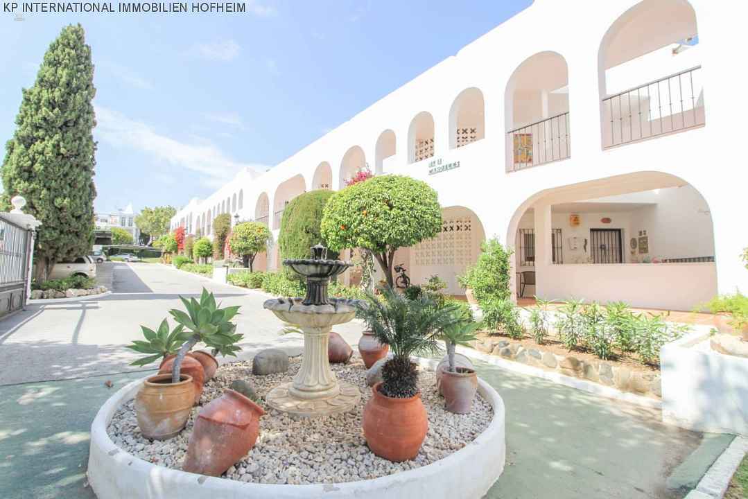 ***WOHNUNG IN ALOHA IN NUEVA ANDALUCIA***