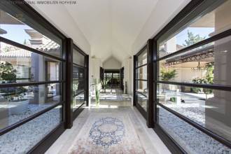 Thumbnail von ***WUNDERSCHÖNE VILLA MIT BALINESISCHEM TOUCH IN MONTE HALCONES IN BENAHAVIS***