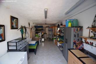 Thumbnail von ***Bildschöne Villa mit unverbaubarem Meerblick und großem Pool***