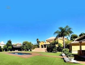 Thumbnail von Luxus-Villa in El Paraiso R2811116