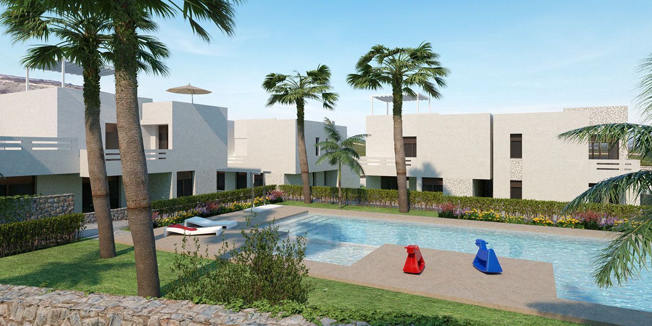 ***Hübsche Obergeschoss-Appartements mit privaten Dachterrassen und Gemeinschaftspool in sehr schöner Golfanlage***