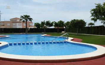 Thumbnail von ***Obere Wohnung mit 2 Schlafzimmern und privater Dachterrasse in Torrevieja***