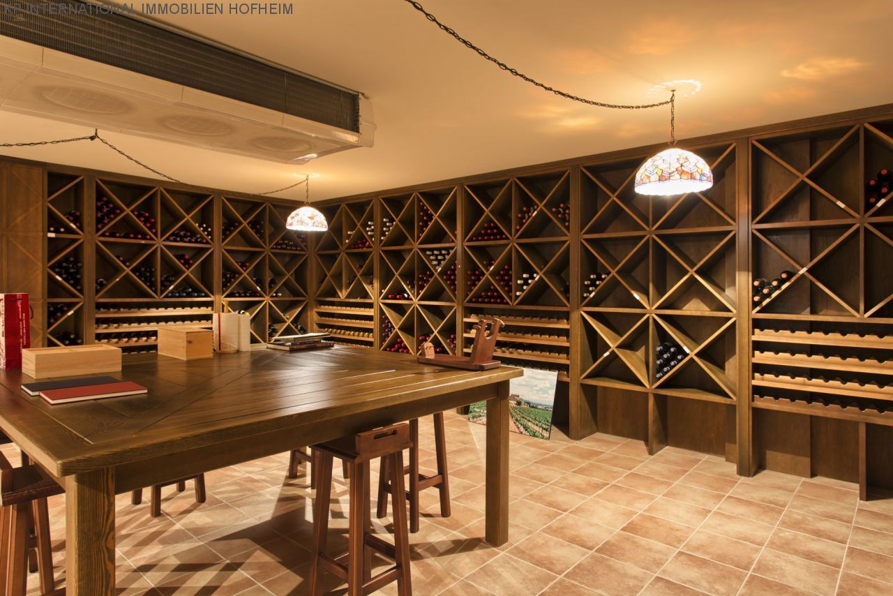 Thumbnail von ***TRADITIONELLE VILLA IN LA ZAGALETA IN BENAHAVIS***