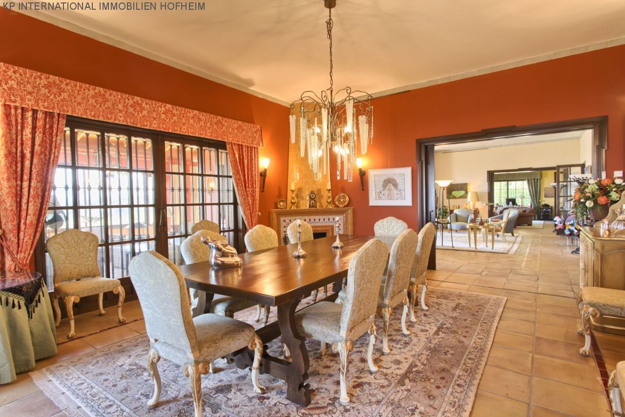 Thumbnail von ***TRADITIONELLE VILLA IN LA ZAGALETA IN BENAHAVIS***