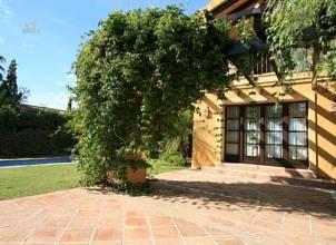 Thumbnail von Luxus-Villa in Sierra Blanca R2814773