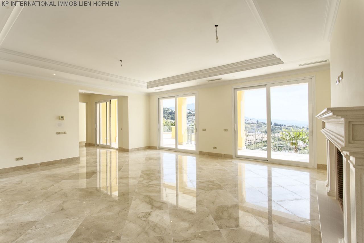 Thumbnail von ***VILLA IN LOS ARQUEROS GOLF IN BENAHAVIS***