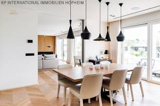 Thumbnail von ***VILLA IN STRAND-URBANISATION AN DER GOLDENEN MEILE IN MARBELLA***