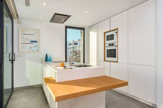 Thumbnail von ***Großzügige und elegante zweigeschossige Villen mit 3 Schlafzimmern, privatem Pool und Meerblick***