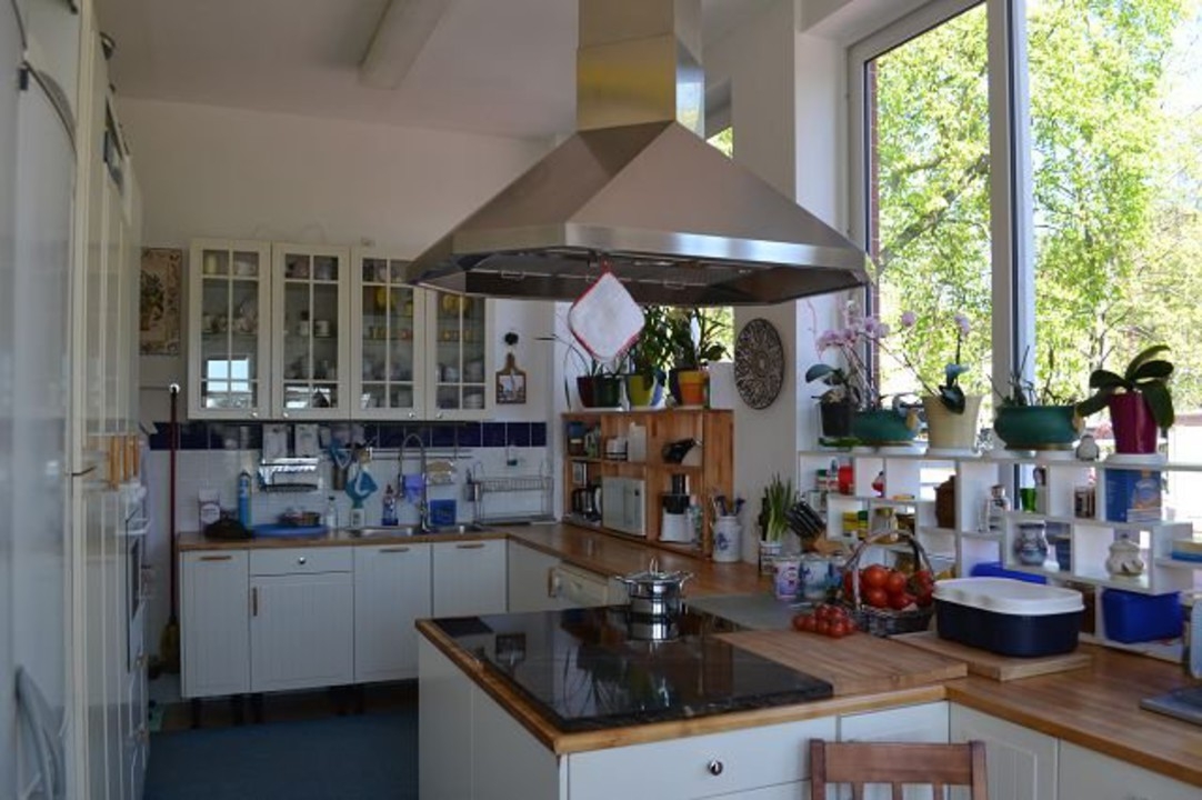 Thumbnail von Bezugsfreie repräsentative Villa mit 3 Wohneinheiten in direkter Havellage