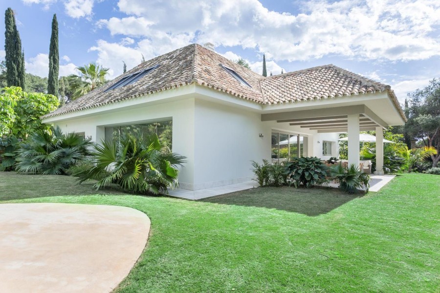 Luxus-Villa in Rio Real R2815817