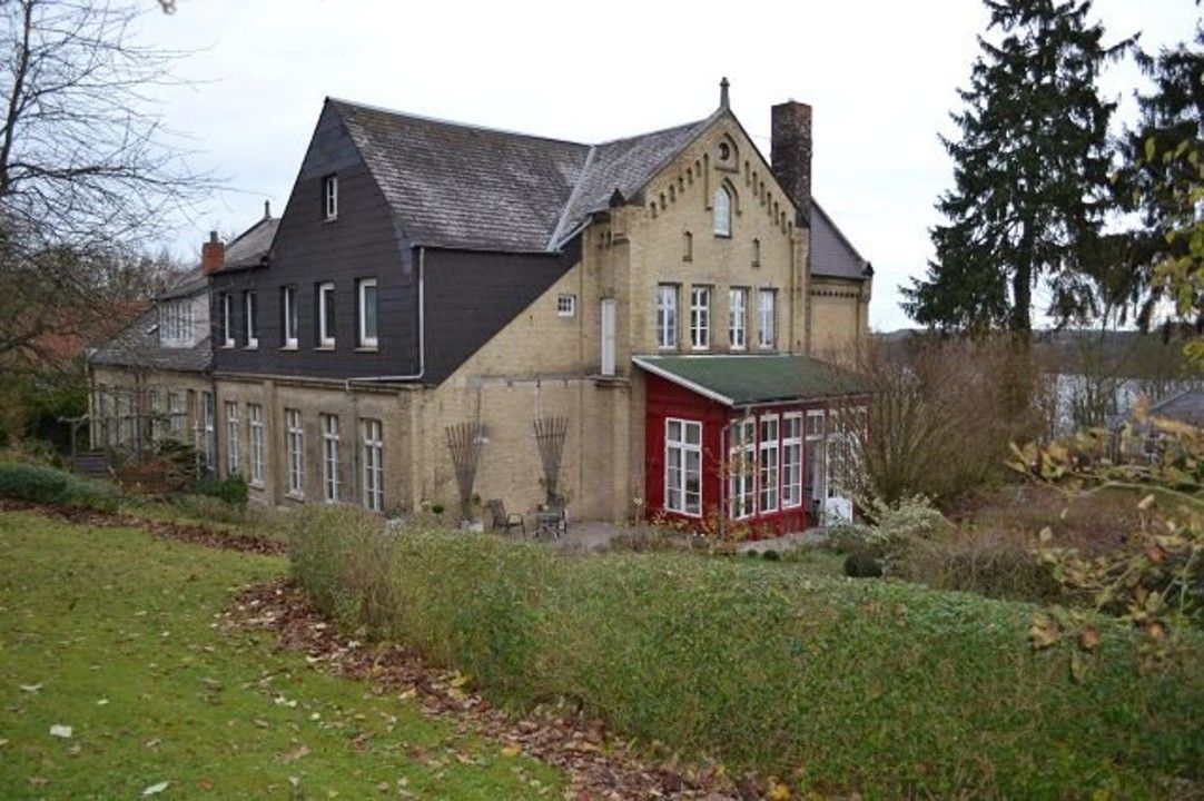 Thumbnail von Ratzeburger Villenresidenz mit Seeblick