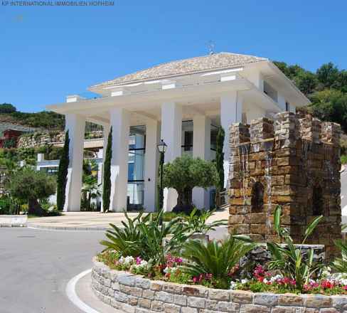 ***NEUE VILLEN IN BENAHAVIS - HILLS IN BENAHAVÍS***