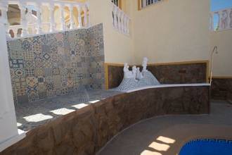 Thumbnail von ***Freistehende Villa als Erstbezug nach kompletter Renovierung, 3 Schlafzimmer, 2 Bäder, Pool***