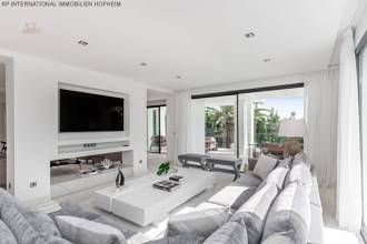 Thumbnail von ***KOMPLETT RENOVIERTE VILLA IN NUEVA ANDALUCIA IN MARBELLA***