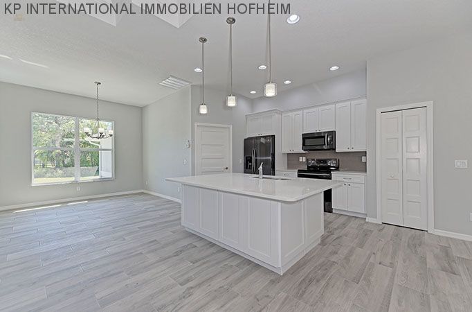 ***FLORIDA: Neubaugebiet - 1550m² großes Bauland - Neubauvilla "BLACKFIN"***