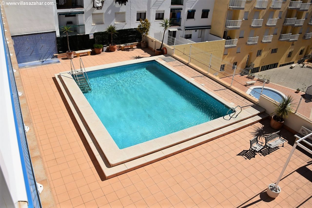 ***San Miguel: Modernes Appartement im Zentrum mit Tiefgarage und Klimaanlage***