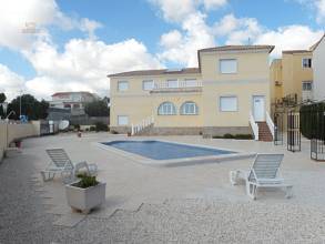 Thumbnail von ***Großzügige freistehende Villa, 298 m² in strandnaher Lage***