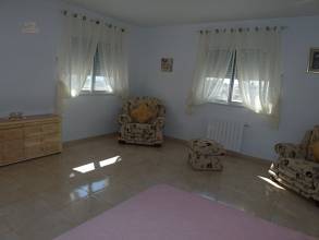 Thumbnail von ***Großzügige freistehende Villa, 298 m² in strandnaher Lage***