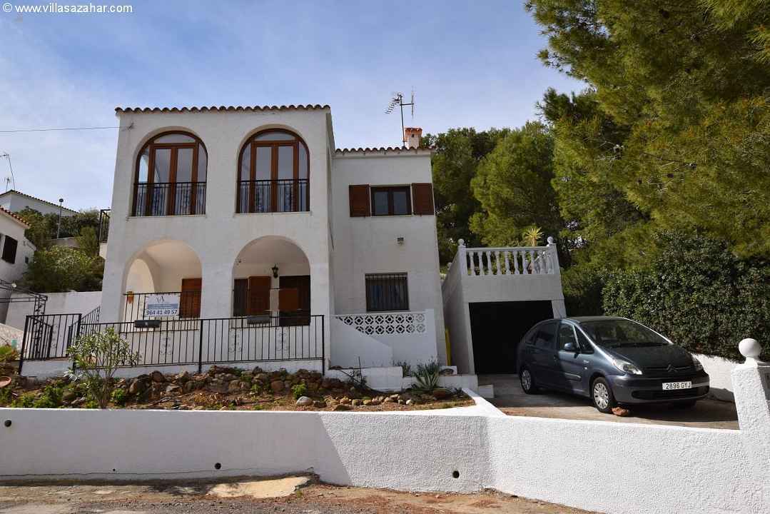 ***Villa mit Meerblick und 2 separaten Appartements nahe Strand***