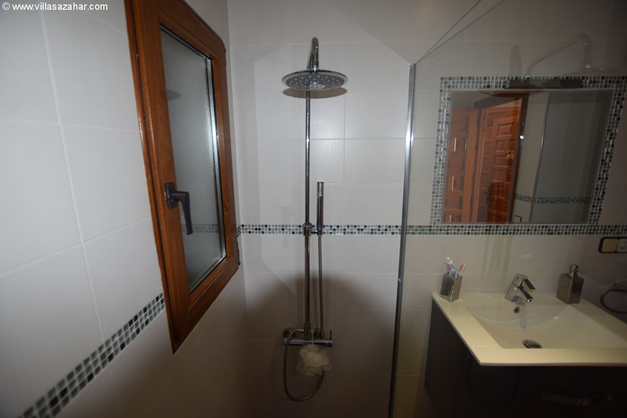 Thumbnail von ***Villa mit Meerblick und 2 separaten Appartements nahe Strand***