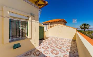 Thumbnail von ***Gepflegtes Reihenhaus mit 2 Schlafzimmern in ruhiger aber zentraler Lage***