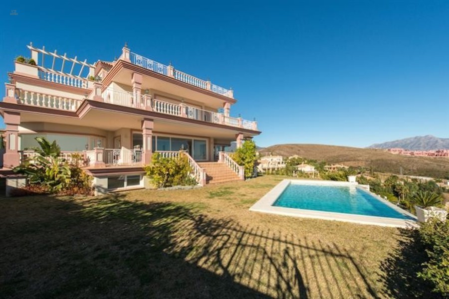 Thumbnail von Luxus-Villa in Los Flamingos R2765285