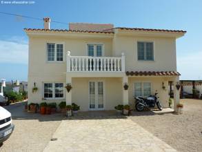 Thumbnail von ***Modernisierte Villa mit 6 Schlafzimmern und Meerblick***