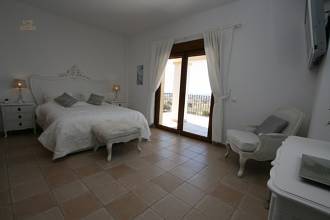 Thumbnail von Luxus-Villa in Valtocado R2757311