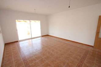 Thumbnail von ***Großzügige und komplett renovierte, charmante und ebenerdige Villa***