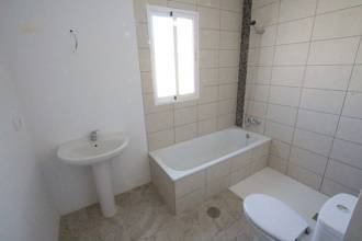 Thumbnail von ***Großzügige und komplett renovierte, charmante und ebenerdige Villa***