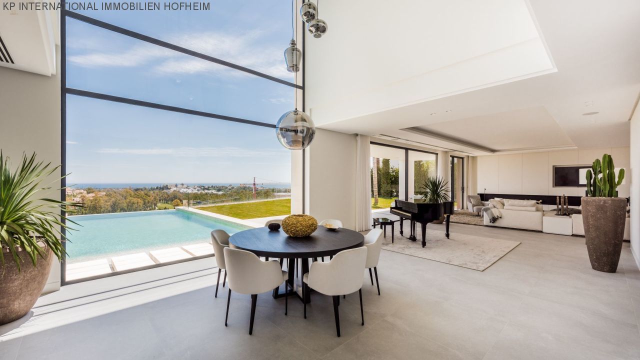 Thumbnail von ***MODERNE LUXUS VILLA IN LA ALQUERIA IN BENAHAVIS***