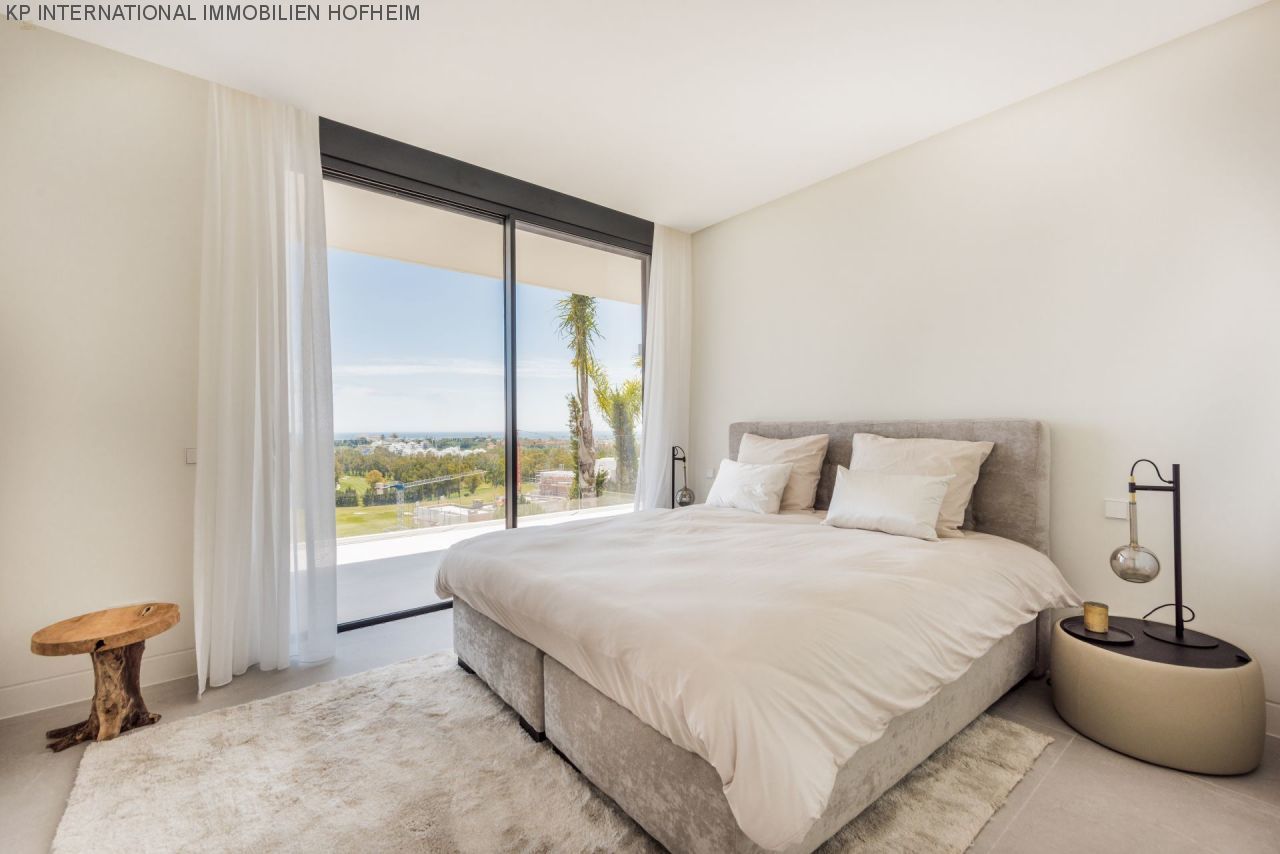 Thumbnail von ***MODERNE LUXUS VILLA IN LA ALQUERIA IN BENAHAVIS***