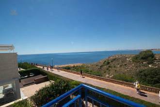 Thumbnail von ***Beeindruckende, freistehende Villa in absoluter Meerlage***