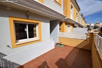 Thumbnail von ***Modernes Reihenhaus in ca. 450 Metern Entfernung vom Meer mit Tiefgarage***