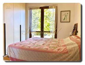 Thumbnail von Aparte drei Zimmer Wohnung mit Garten